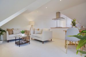 Open Plan Lounge/Diner- click for photo gallery
